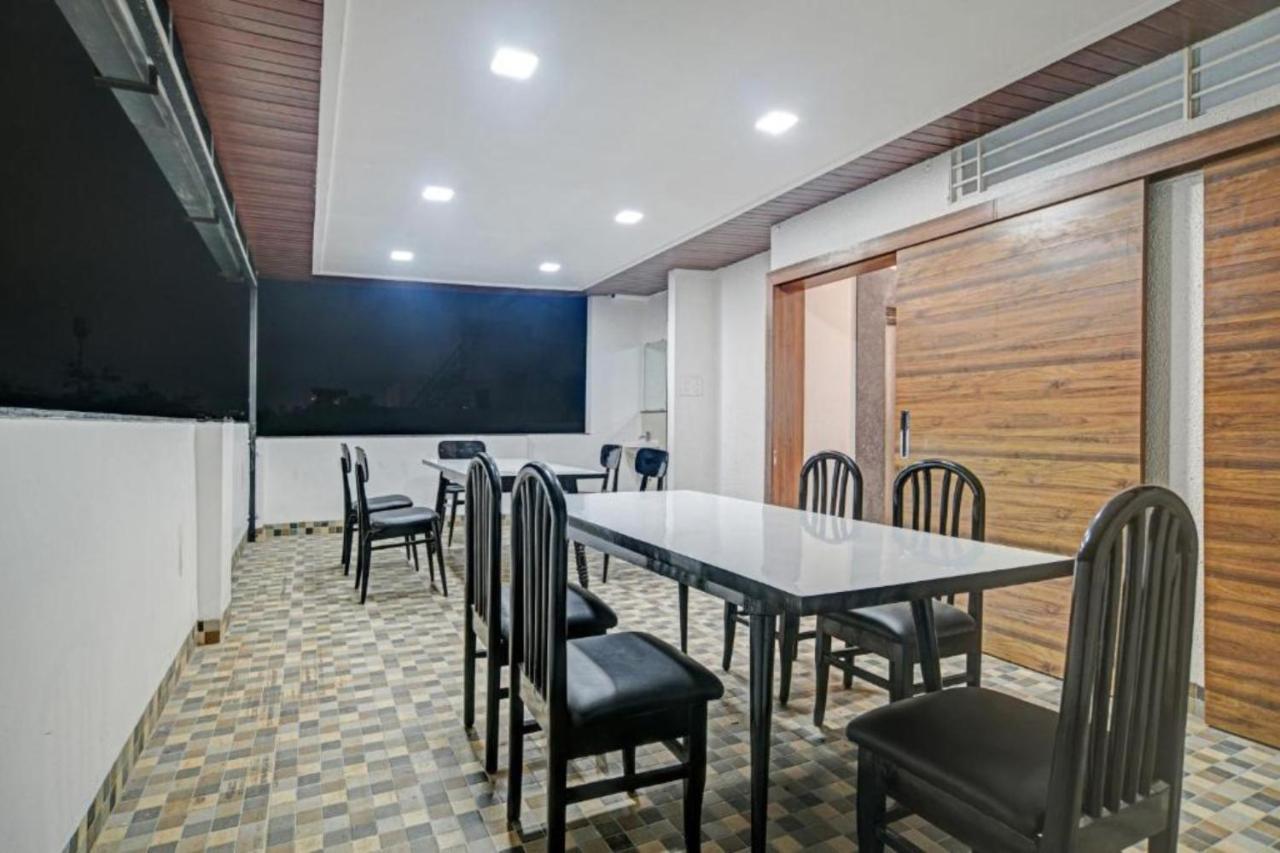 Aceotel Inn Flamingo Indore Luaran gambar