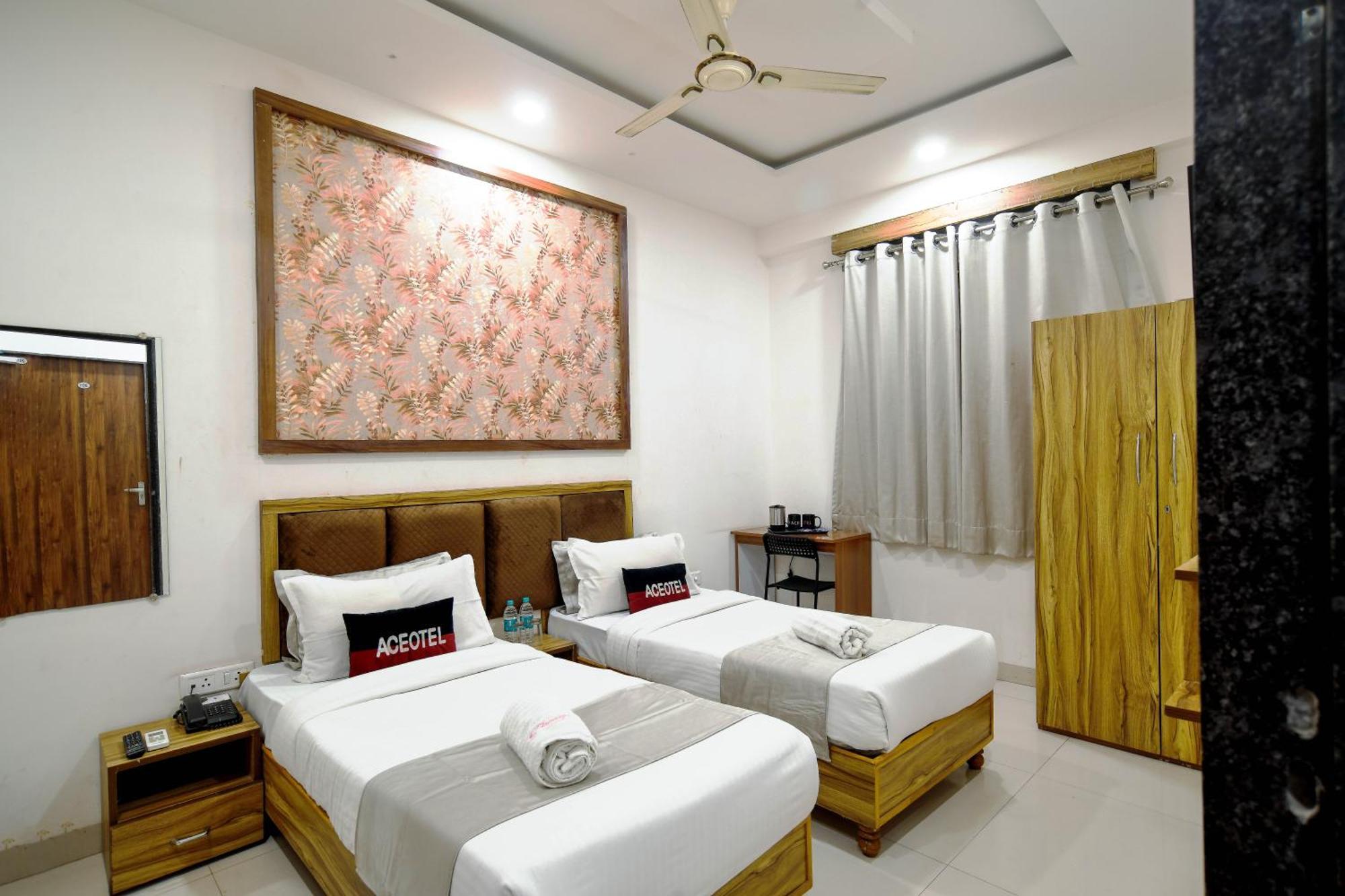 Aceotel Inn Flamingo Indore Luaran gambar